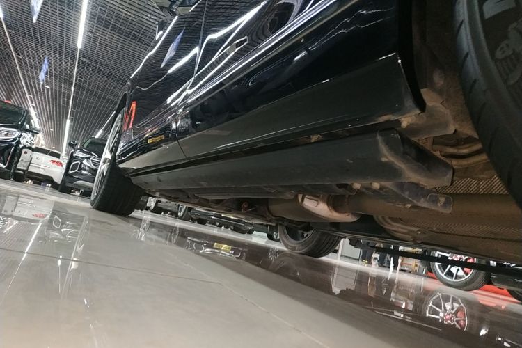 广汽传祺 传祺GS8 2022款 双擎系列 2.0TM 两驱尊贵版 （六座）局部细节9002