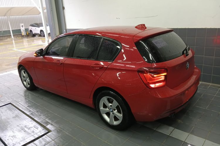 宝马1系(进口) 2013款 改款 118i 运动型车身外观6003