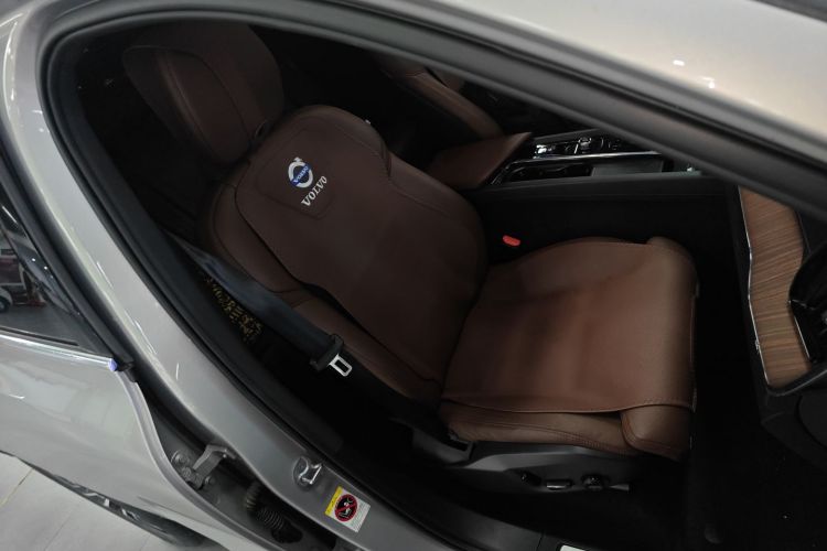 沃尔沃XC60 2023款 B5 四驱智远豪华版局部细节41