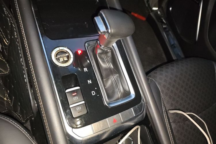 捷途X90 2019款 1.6T DCT智旅版 5座 国VI局部细节18