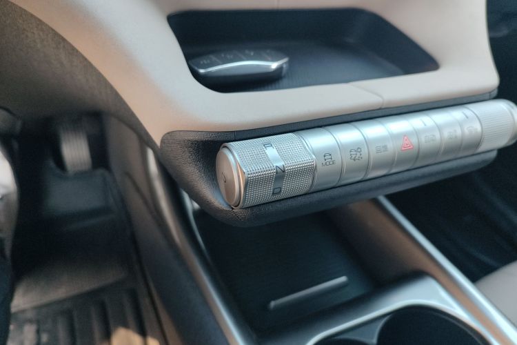 比亚迪 海豚 2023款 420km 时尚版局部细节18