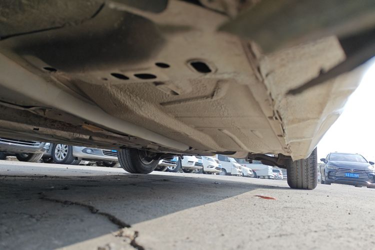 福特 福克斯 2013款 两厢经典 1.8L 手动基本型局部细节9002