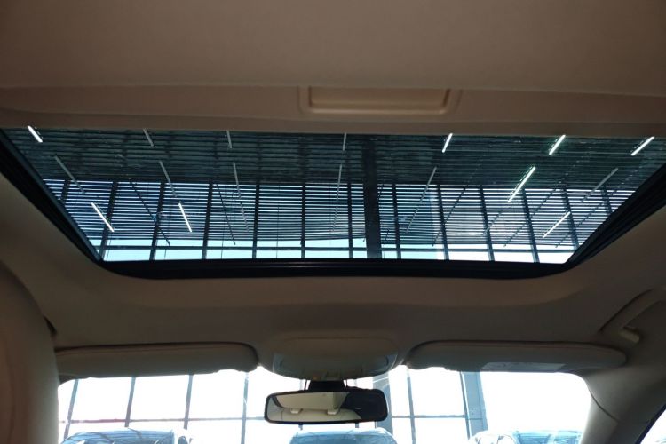 福特 蒙迪欧 2013款 2.0L GTDi200时尚型中控内饰22