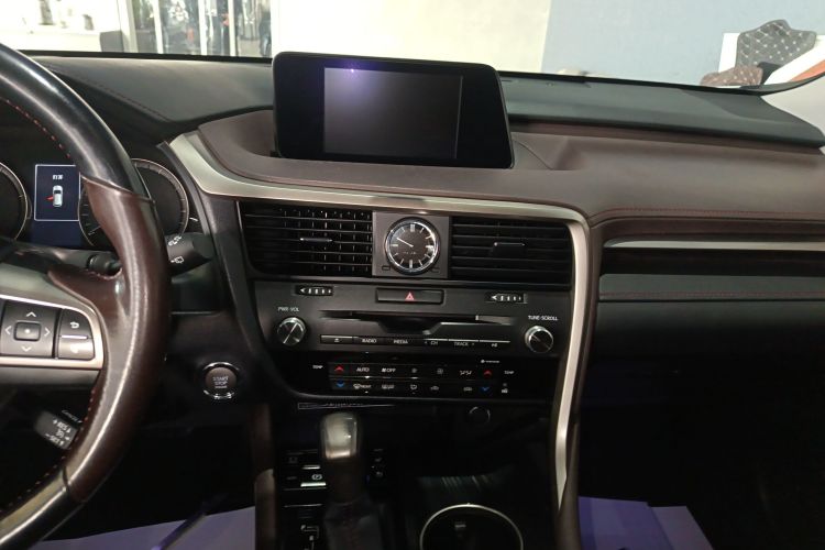 雷克萨斯RX 2016款 300 两驱舒适版 国V中控内饰16