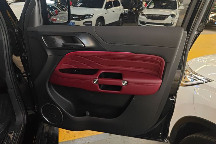 坦克300 2024款 2.0T 挑战者中控内饰42