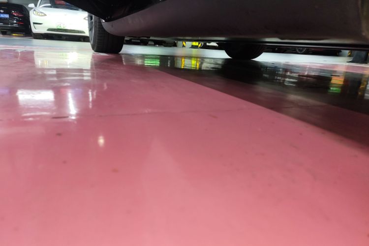 特斯拉 Model Y 2022款 改款 长续航全轮驱动版局部细节9002