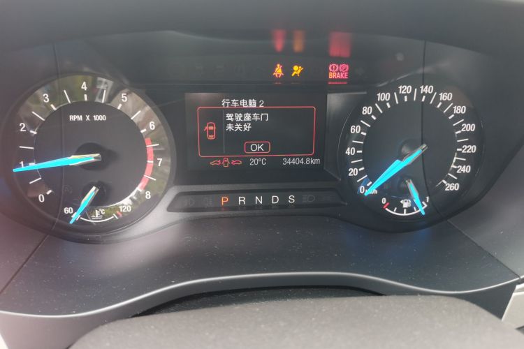 福特 蒙迪欧 2013款 1.5L GTDi180时尚型中控内饰15