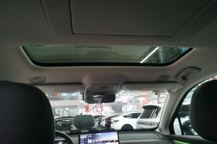 零跑汽车 零跑C16 2026款 纯电 630激光雷达智尊版 5座局部细节22