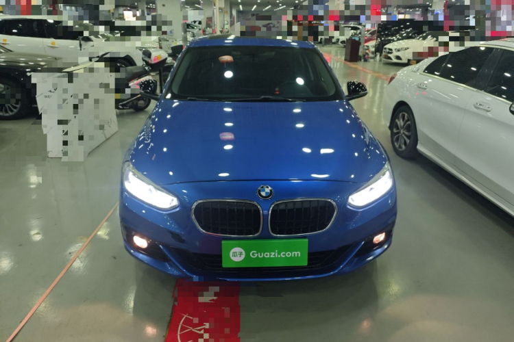 宝马1系 2017款 118i 设计套装型车身外观2