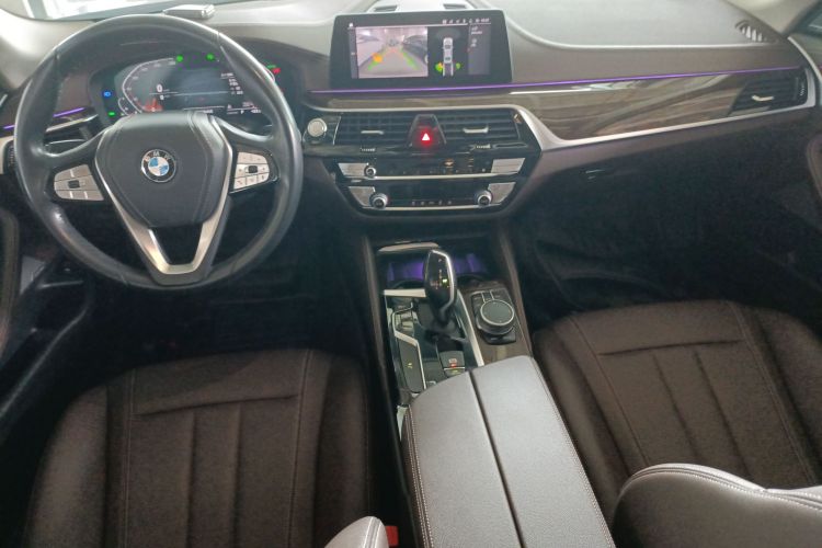 宝马5系 2020款 525Li 豪华套装中控内饰12