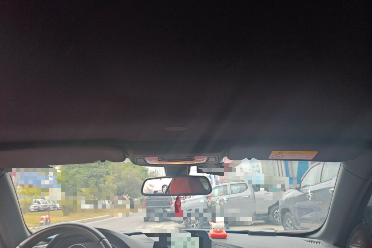 宝马4系 2017款 425i 敞篷M运动套装中控内饰22