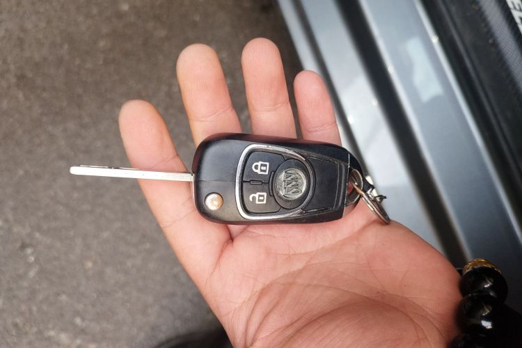 别克 英朗 2018款 18T 自动精英型中控内饰11