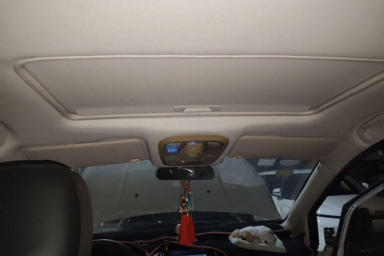 北汽幻速H3 2017款 1.5L 手动舒适天窗版中控内饰22