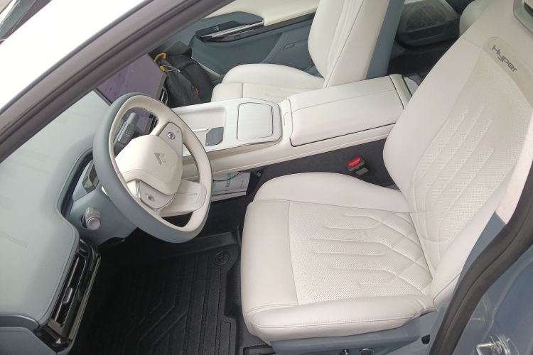 昊铂GT 2023款 710后驱超充Max版中控内饰19