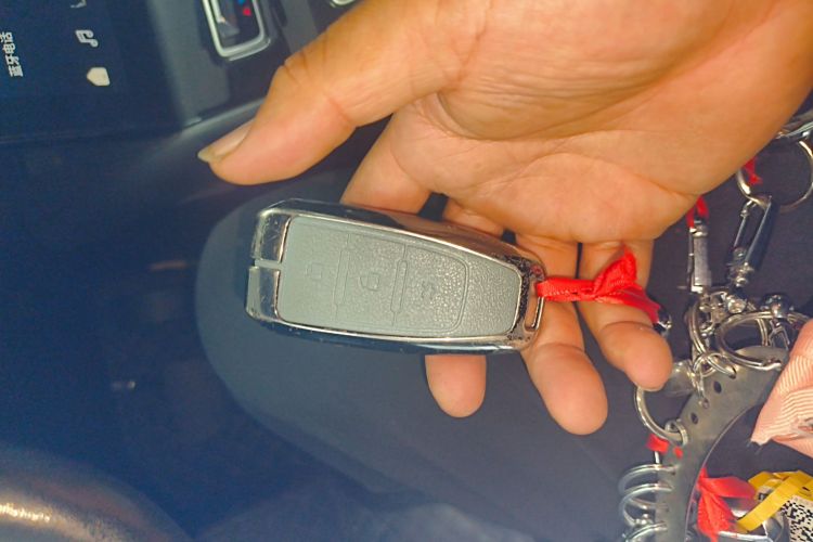 观致7 2020款 1.6T 护航精英型中控内饰11