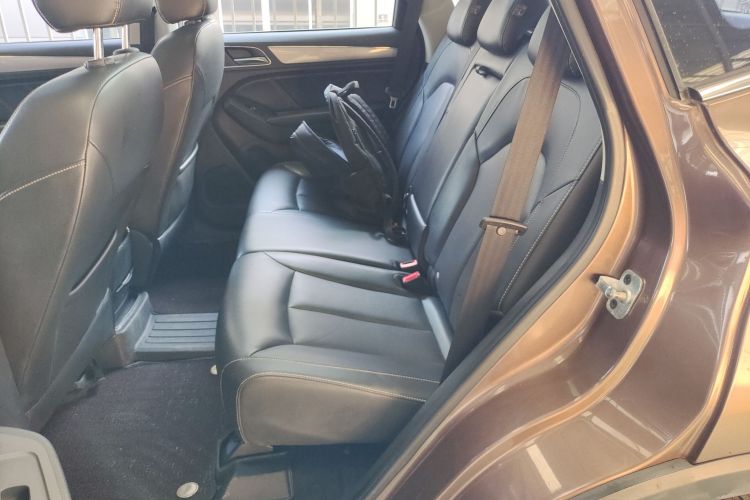 荣威RX5 2016款 20T 两驱自动互联网智享版中控内饰21