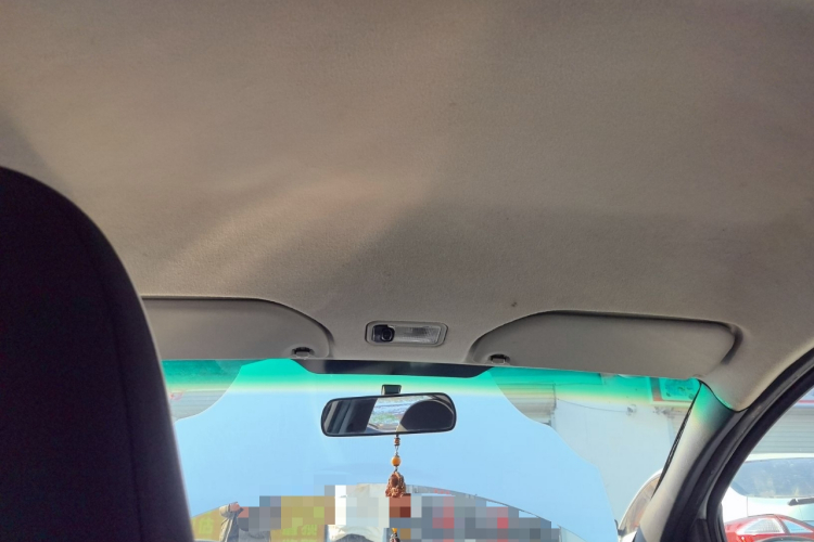 比亚迪F0 2015款 1.0L 铉酷型中控内饰22