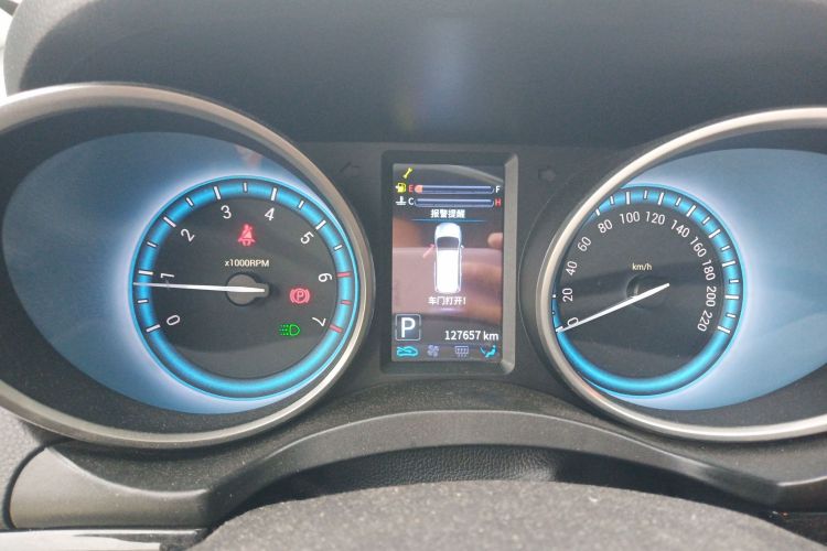 凯翼V3 2016款 1.5L 自动智联III中控内饰14