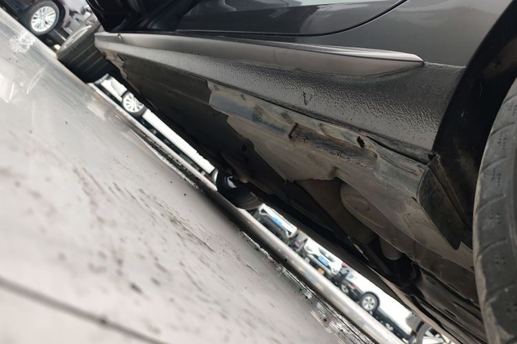 奥迪A4L 2019款 40 TFSI 进取型 国VI局部细节9002