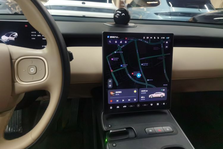 蔚来ET5 2022款 75kWh中控内饰16