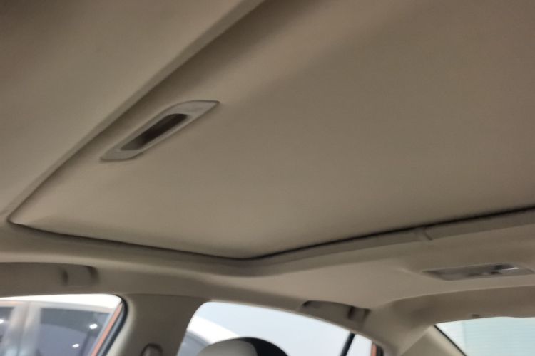 海马 福美来 2015款 1.6L 手动悦尚型中控内饰22