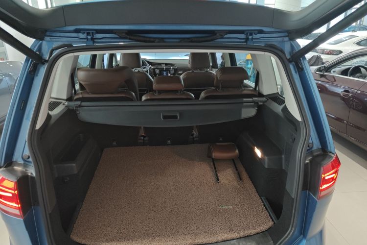 大众 2016款 途安L 330TSI DSG豪华版局部细节23