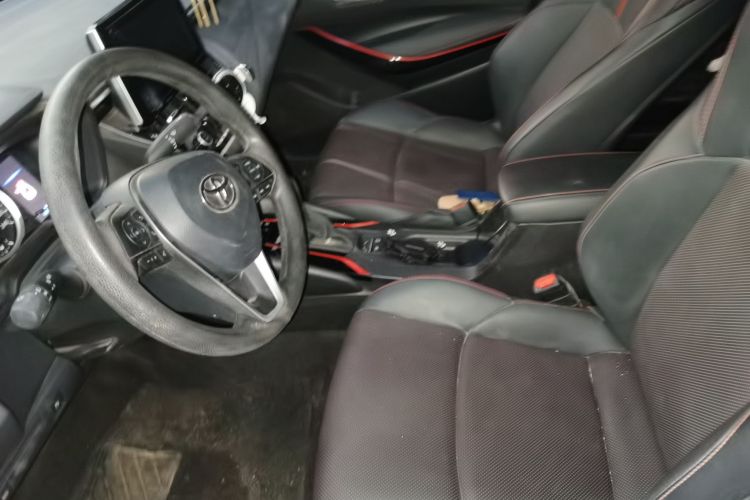 丰田 雷凌 2022款 双擎 1.8H E-CVT运动版中控内饰19