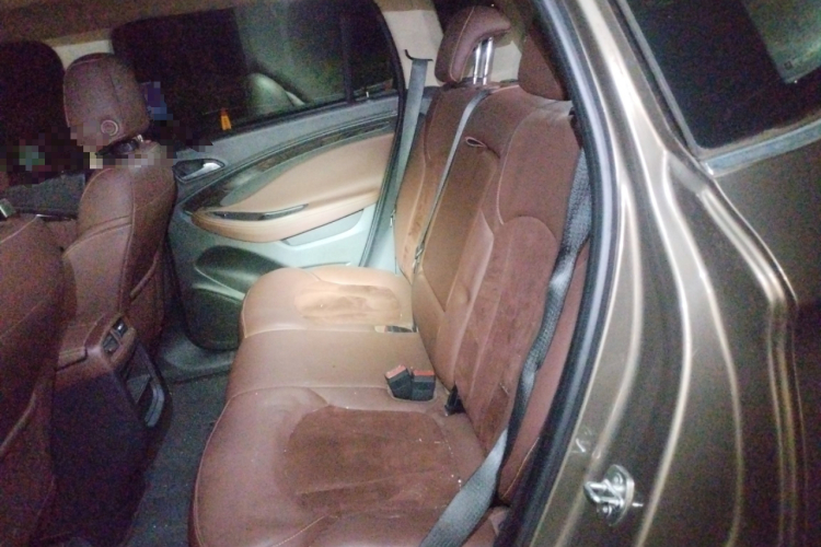 别克 昂科威 2016款 20T 两驱精英型中控内饰7004