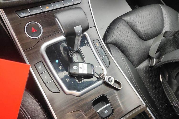 陆风X7 2016款 2.0T 全景尊贵版局部细节18