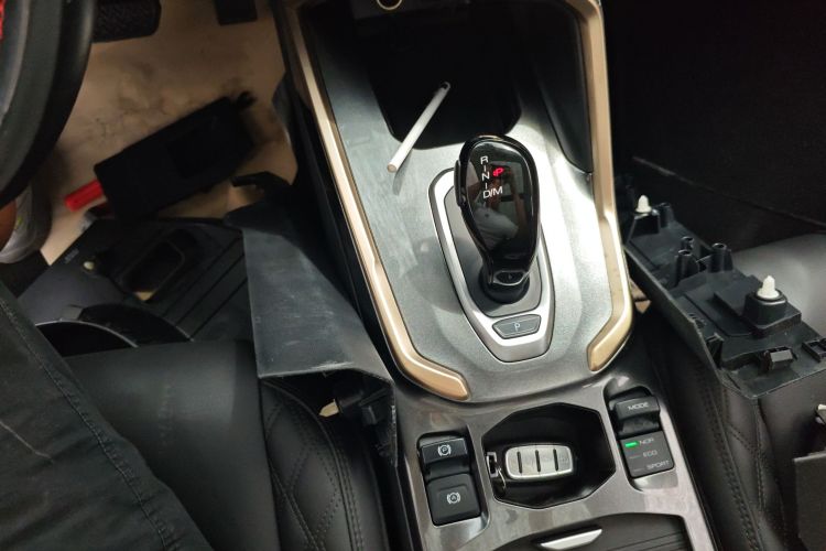 哈弗H6 2020款 1.5GDIT 自动铂金都市版中控内饰18