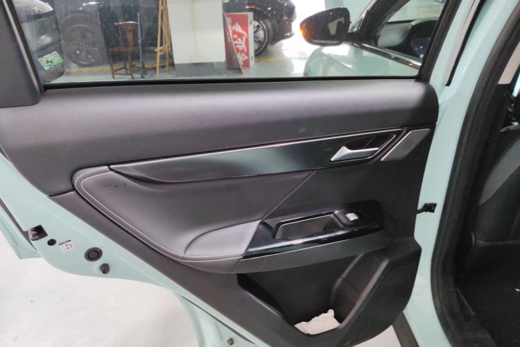 小鹏G3 2021款 G3i 520N中控内饰7008