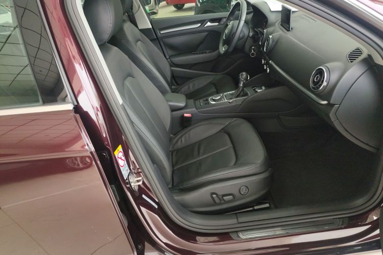 奥迪A3 2014款 Sportback 35 TFSI 自动舒适型局部细节41