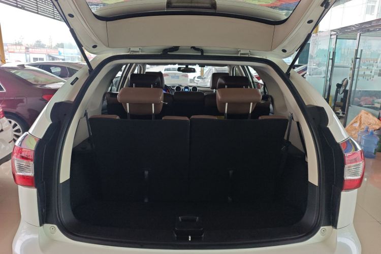 比亚迪S7 2015款 1.5T 升级版 手动尊贵型机舱底盘23