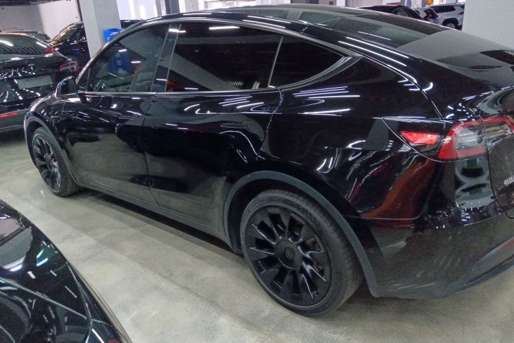 特斯拉 Model Y 2021款 标准续航后驱版车身外观6003