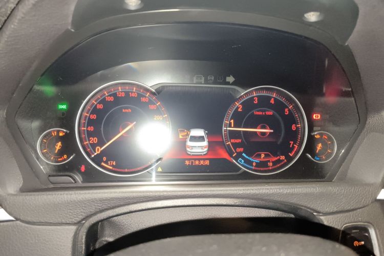 宝马3系 2018款 320Li 领先型M运动套装中控内饰14