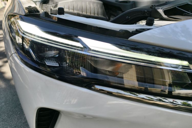 雪佛兰 科鲁泽 2024款 1.5L 双离合悦享版车身外观8