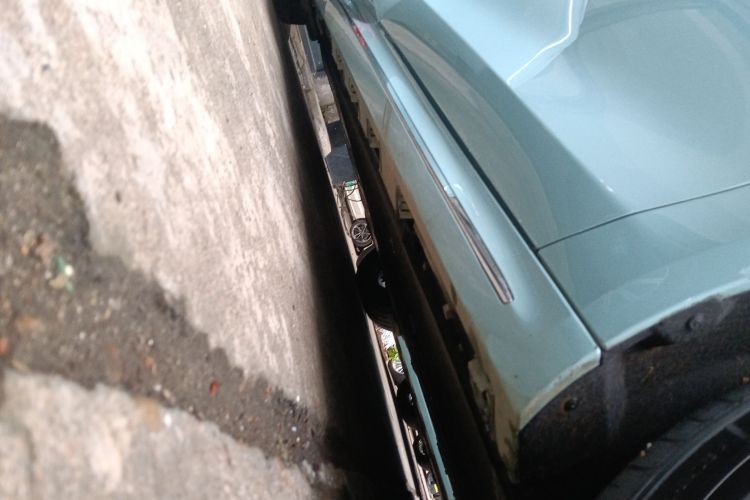 鸿蒙智行 智界S7 2024款 Pro 后驱长航版局部细节9001