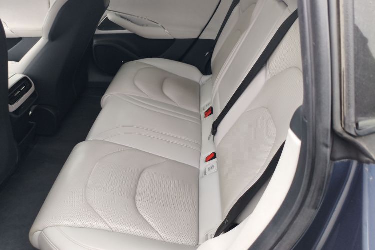 小米汽车 小米SU7 2024款 四驱超长续航高阶智驾Max版中控内饰7004