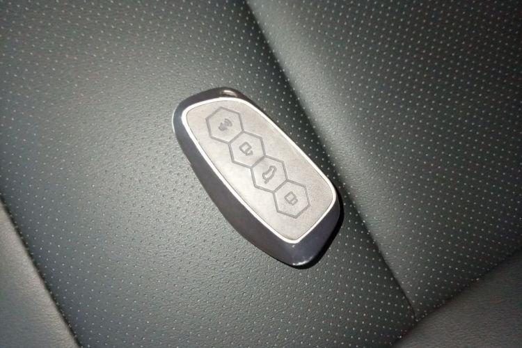 哈弗猛龙新能源 2024款 Hi4 102 Pro中控内饰7001