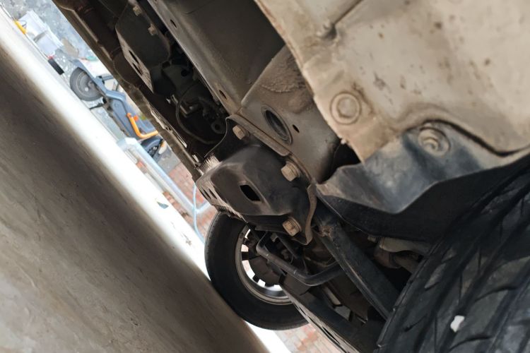 五菱汽车 五菱宏光 2019款 1.5L S标准型国VI LAR局部细节9001