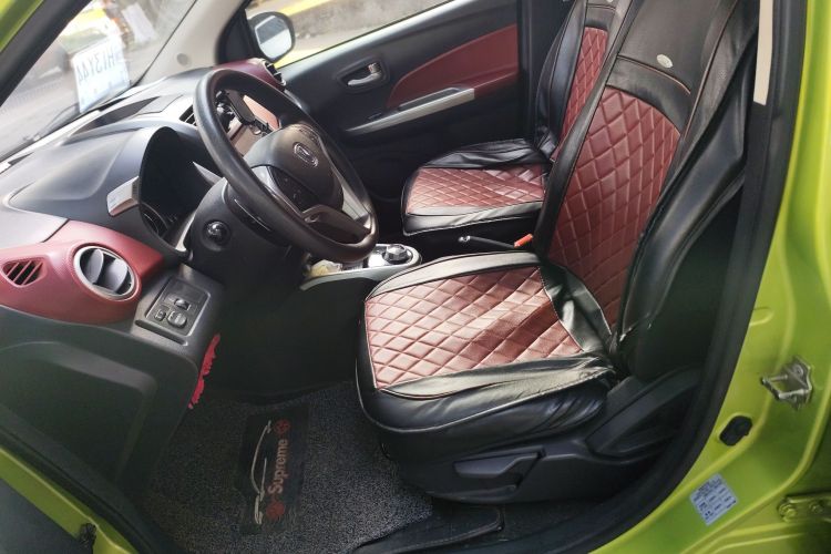 长安 奔奔 2015款 1.4L IMT尊贵型 国IV中控内饰19