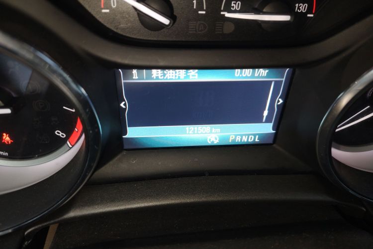 别克 威朗 2015款 三厢 15S 自动领先型中控内饰15