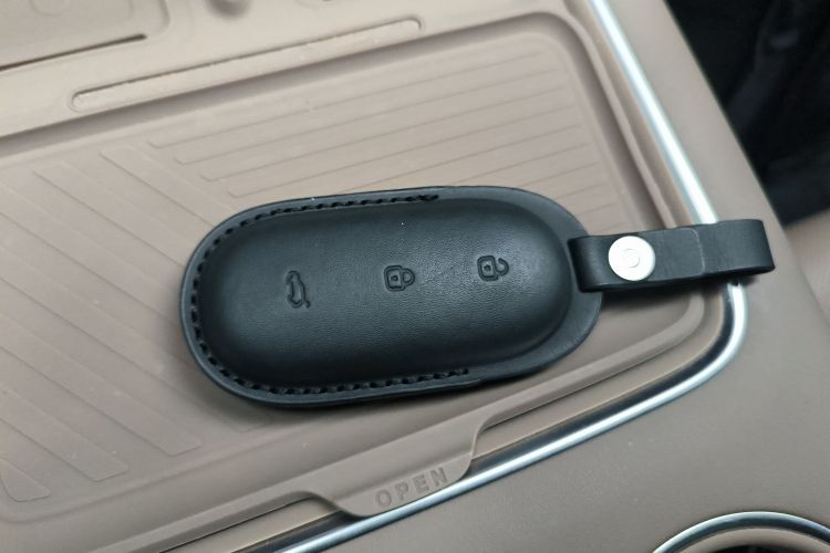 理想汽车 理想L6 2025款 Max 智能焕新版中控内饰7001