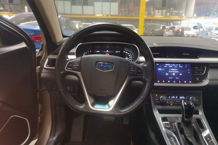吉利汽车 帝豪 2018款 1.5L CVT向上互联版中控内饰13
