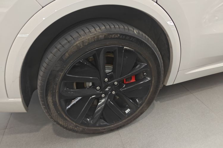 理想汽车 理想L9 2022款 Max车身外观6008