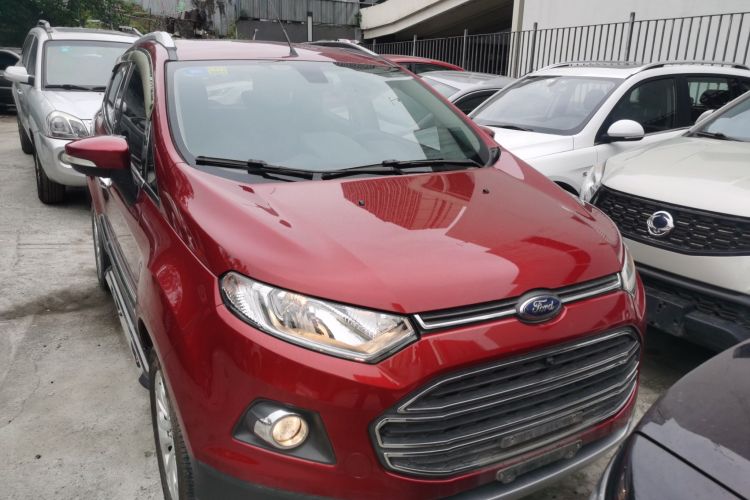 福特 翼搏 2017款 1.5L 手动尊贵型车身外观2