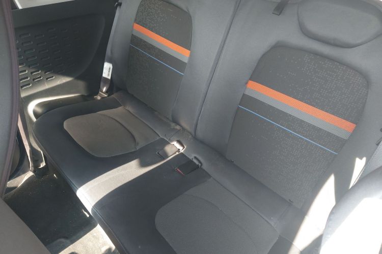 五菱汽车 宏光MINIEV 2022款 自在款 磷酸铁锂中控内饰21