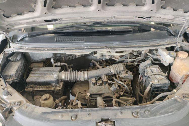 东风风行 菱智 2019款 M5L 1.6L 7座标准型 国VI局部细节24