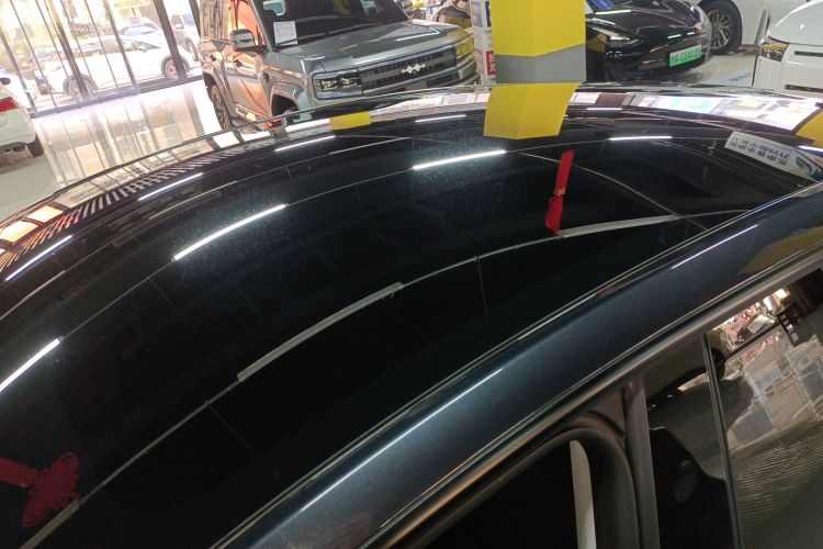 特斯拉 Model Y 2025款 后轮驱动版局部细节57