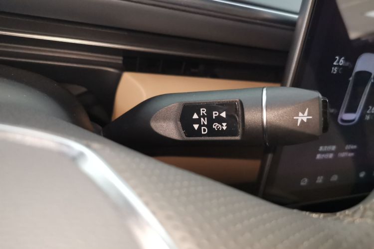 ARCFOX极狐 极狐 阿尔法T5(ARCFOX αT5) 2025款 520 PRO局部细节18